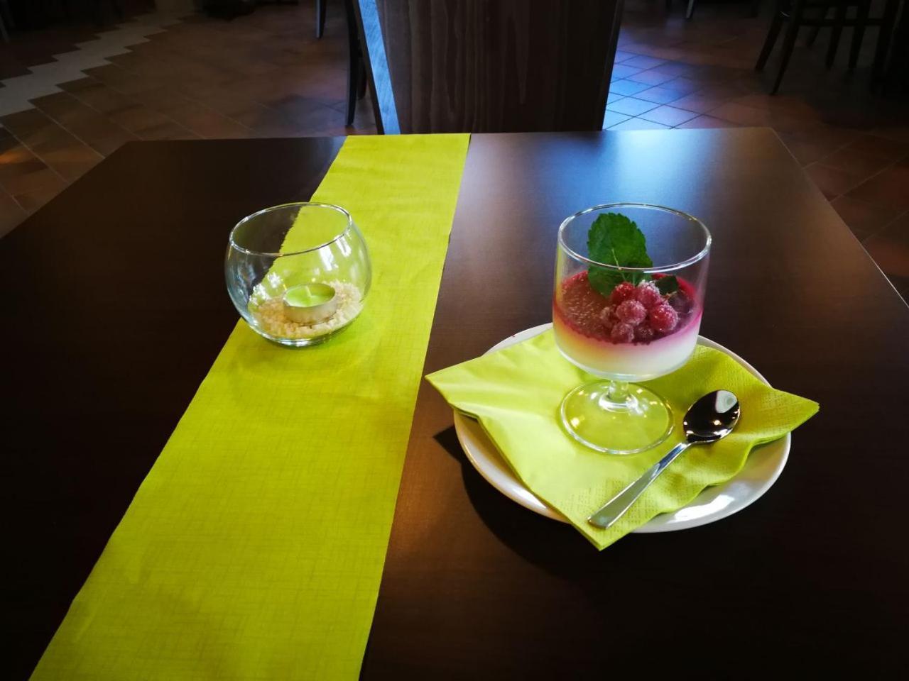 Ario Hotel & Resturant Nuremberg ภายนอก รูปภาพ